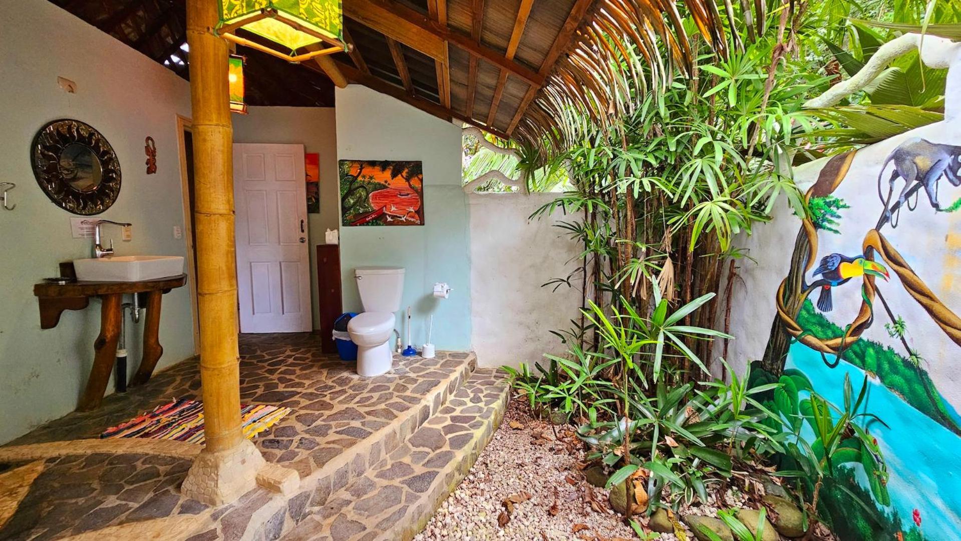 Villa Rameen Puerto Viejo de Talamanca Exterior photo